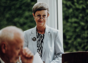 Mutter des Bräutigam Hochzeitsfotograf Essen